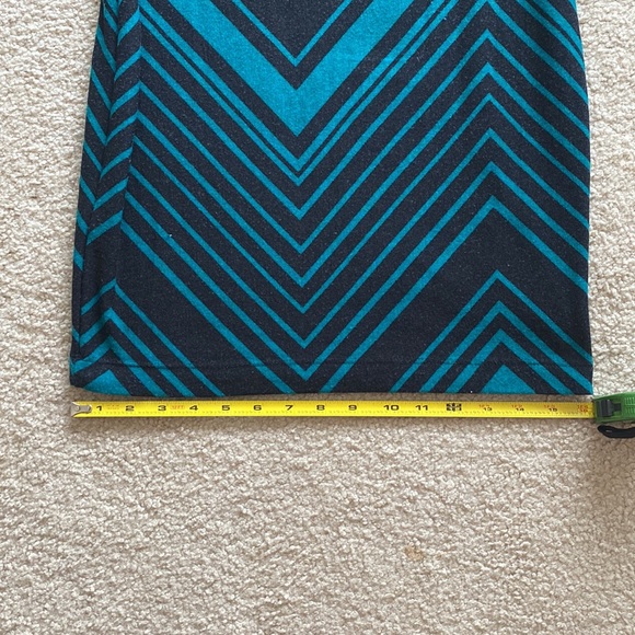 🟡 BOGO BaileyBlue Sweater Dress - Picture 3 of 6